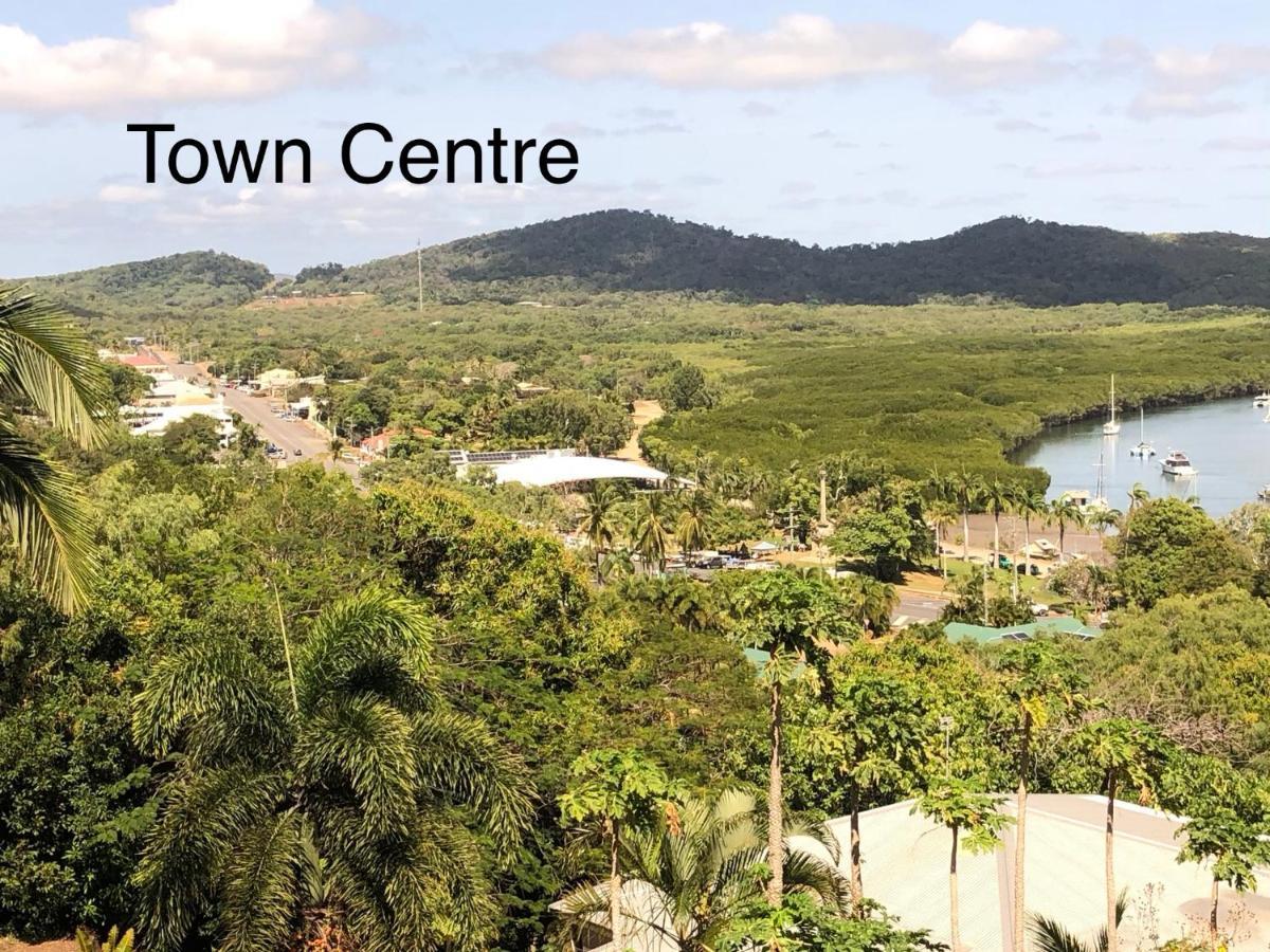 Riva-La-Vista-Cooktown Hotel Exterior photo